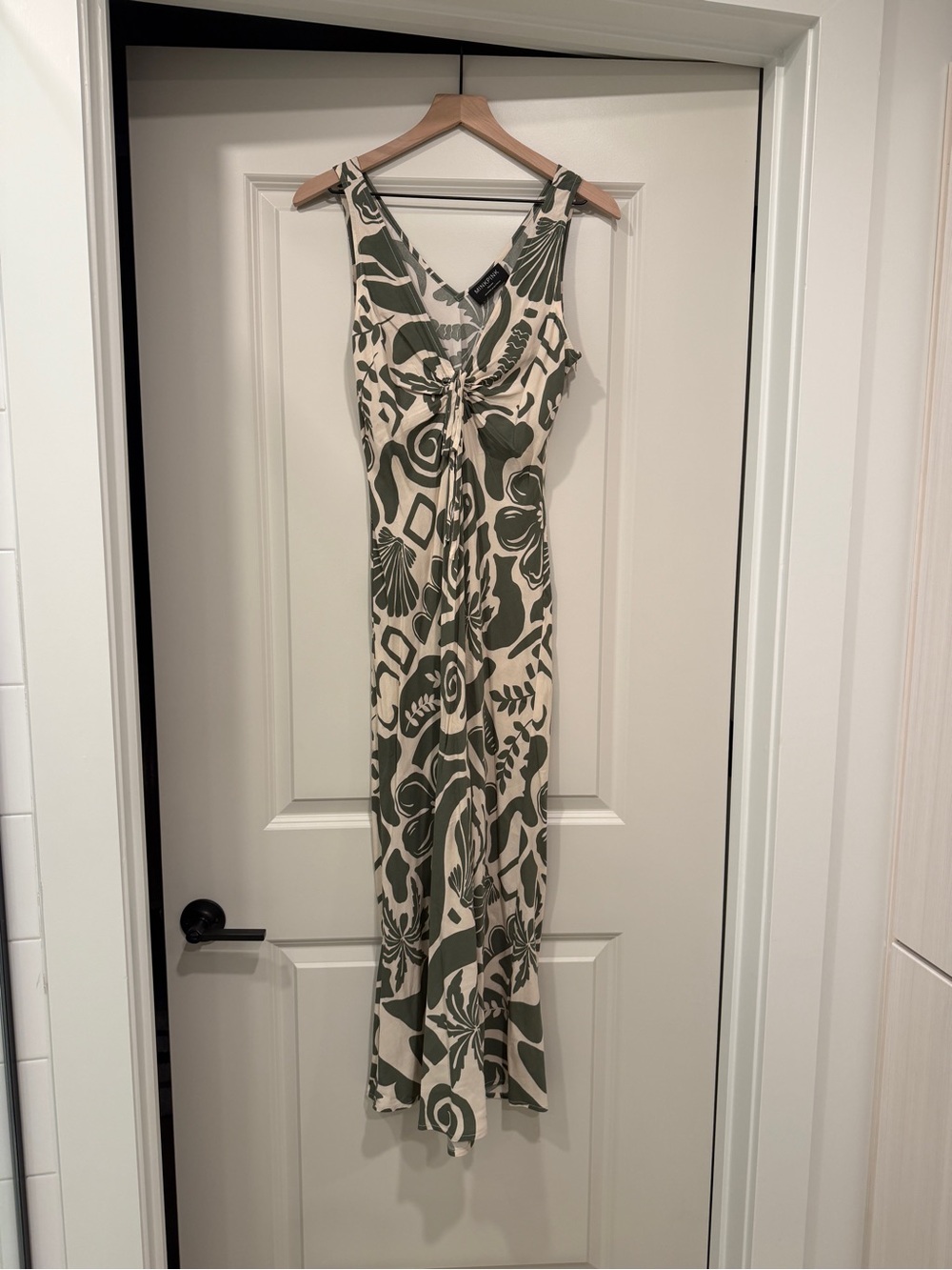 MINKPINK Green and Cream Knot-Front V-Neck Maxi Dress